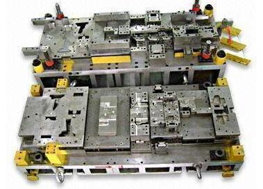 1483408111329422.jpg 汽車零件級(jí)進(jìn)模發(fā)展勢頭旺盛