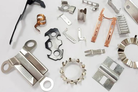 五金彈片的材料如何選擇？這份指南請收好！